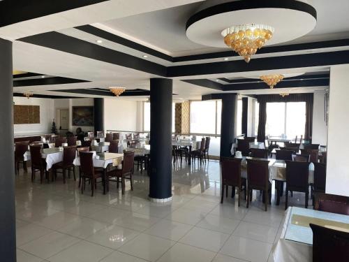 Restaurace v ubytování HERACITY Hotel