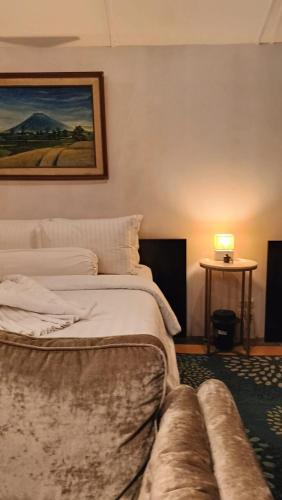 Φωτογραφία από το άλμπουμ του VILLACANTIK Yogyakarta triple bed for six persons σε Bantul