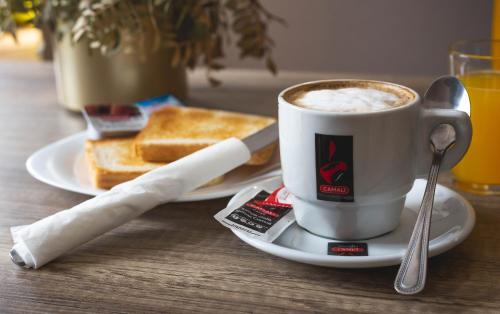 Các lựa chọn bữa sáng cho khách tại Hostal Corper Navalcarnero