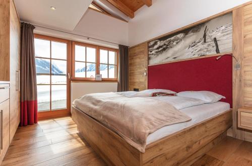 A bed or beds in a room at Beim Naglbauer