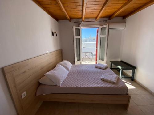 Lakka Apartments in Chora