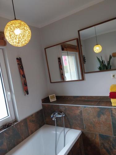 Bilik mandi di Cosmeahouse App. Johannesburg
