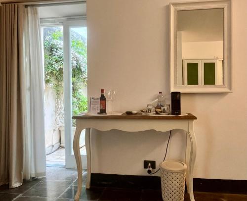 Camera Matrimoniale/Doppia con Letti Singoli con Terrazza