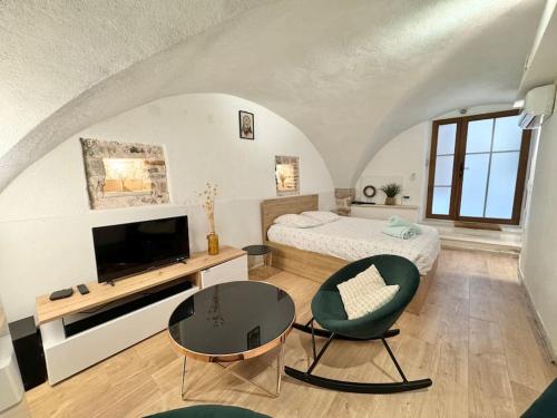 Studio Vieil Antibes rue du Bateau