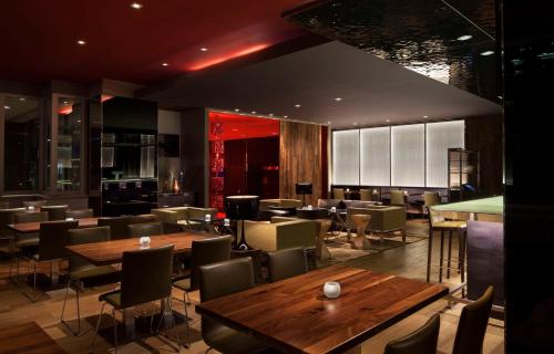 Hyatt Regency Vancouver Image