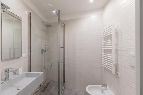 iFlat Vatican 2 Bedroom Design Apartment