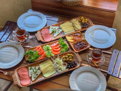 Đồ ăn tại/gần khách sạn căn hộ