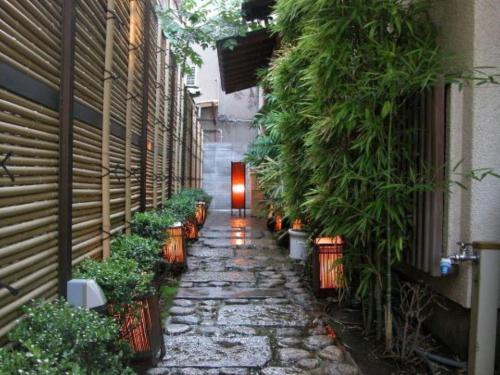 Shinjuku, 1min walk from Kagurazaka Sta,80sqm,Family-Friendly,