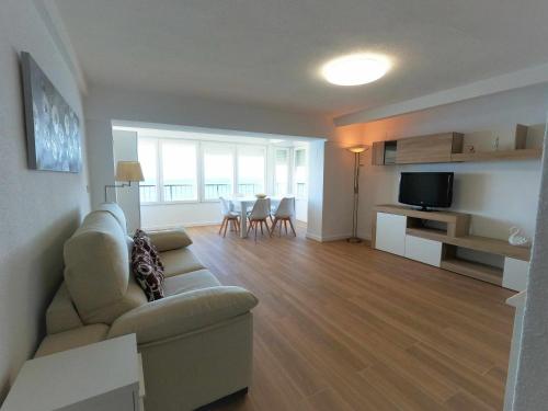 Apartamento en Playa de Levante Miramar AC