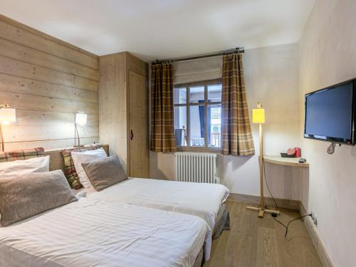 Appartement 4 pièces de prestige, spacieux et raffiné, proche du Vieux Village, pour 6 personnes