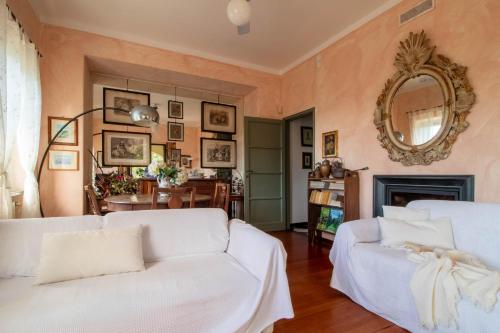 En eller flere senge i et værelse på Villa Francesca by PortofinoHomes