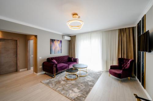 Istumisnurk majutusasutuses Elitte Inn & Suites