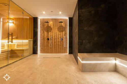 Kúpeľňa v ubytovaní Villa Romeo by Abahana Luxe