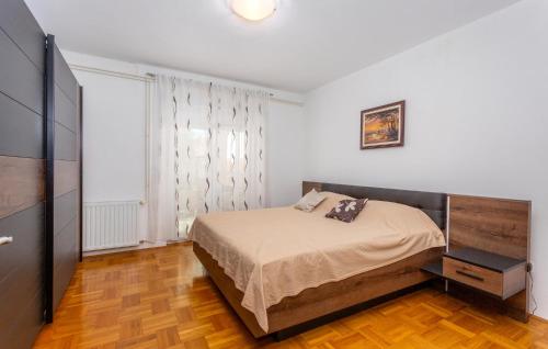 Stunning Apartment In Krk With Kitchen