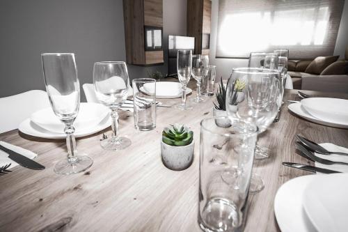 Ave Huelin 3Rooms - Alojamiento con Parking y A/C