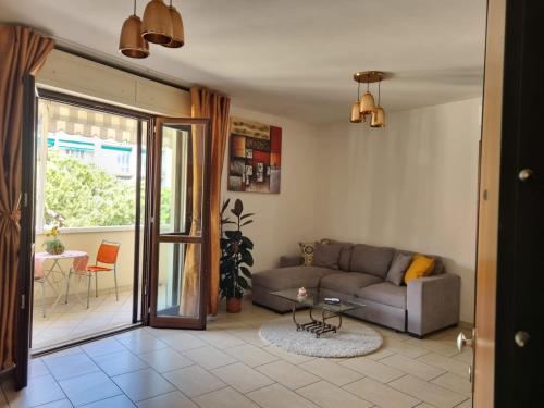 La casa del Bianconiglio - Free Private Parking - 2 Bathrooms - Terrace