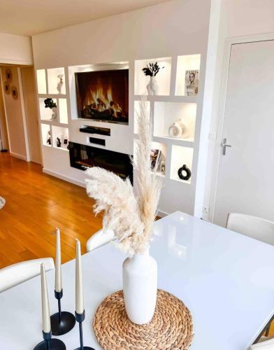 Photo de la galerie de l'établissement Beautifully decorated 2bedroom apartment Paris, à Paris