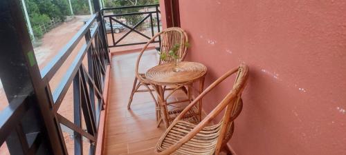 Gambar di galeri bagi Care Rock Guesthouse di Phumĭ Chroŭy Svay