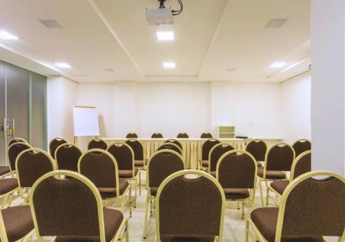 Οι επιχειρηματικές εγκαταστάσεις ή/και οι αίθουσες συνεδριάσεων στο Nord Easy Patos