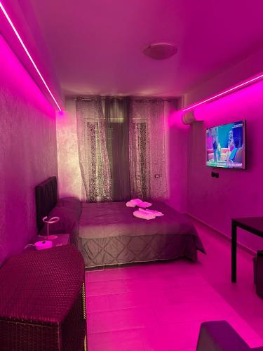 Minerva Suite-HotTub MayToSept