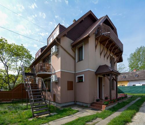 Zomi Vendégház