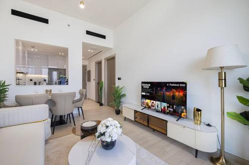 Fully Furnished Luxe 1BR In JVC