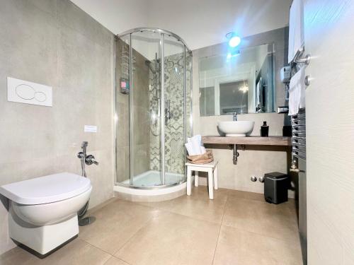 Ett badrum på Il BorGhetto Guest House