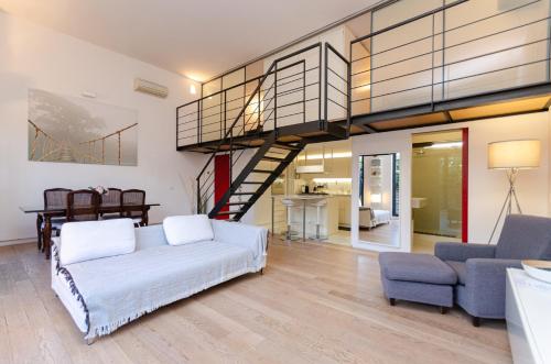 VivimiHome Loft su due livelli con terrazzo