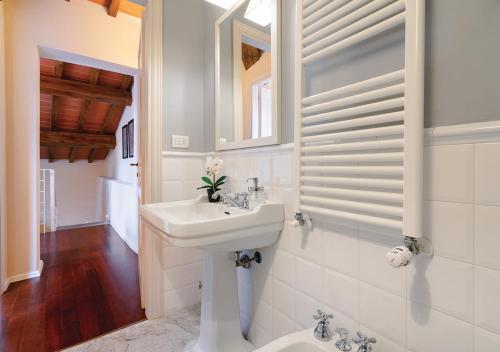 Ένα μπάνιο στο [Chianti] La Dimora Luxury Apartment