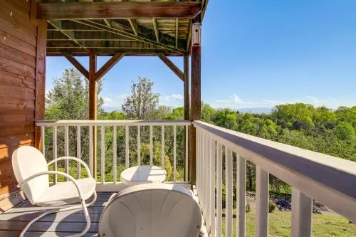 Sevierville Home w/ Mountain & Countryside Views photo 1