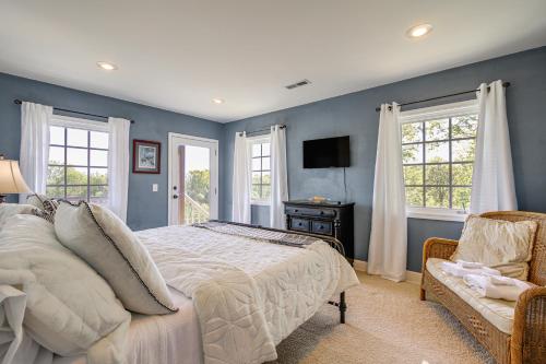 Sevierville Home w/ Mountain & Countryside Views photo 6