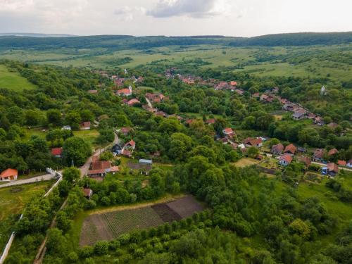 an aerial view of a small village in the hills at Hidden Garden Kide (Chidea) in Cluj-Napoca