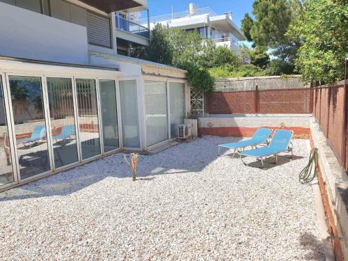 Kavouri Seaside 85sqm Apartment 5' from the beach