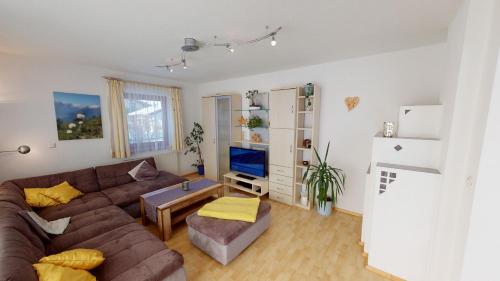 Un lugar para sentarse en Chalet Panoramablick Zell am See