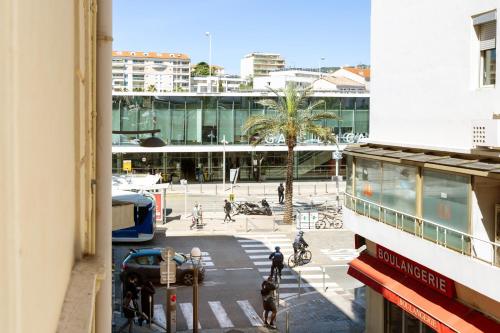 Elegant 2 rooms in the heart of Cannes