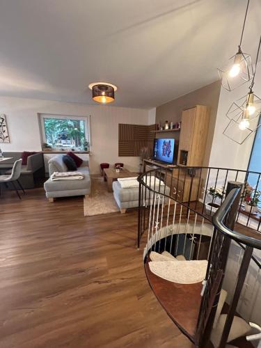 Posezení v ubytování Haus mit Sauna am Waldrand - Nähe Brombachsee Altmühlsee