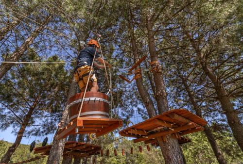 Gallery image of El Bosque de la Herrezuela in Guisando