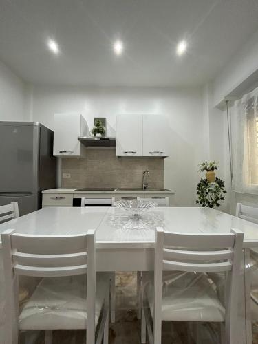 A & F Apartment