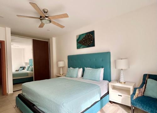Postel nebo postele na pokoji v ubytování Habitación privada en Dixon Cove Roatan