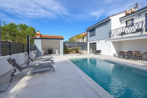 Villa Meri with private pool and sea view