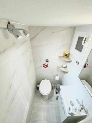 Athens Vintage Apartment