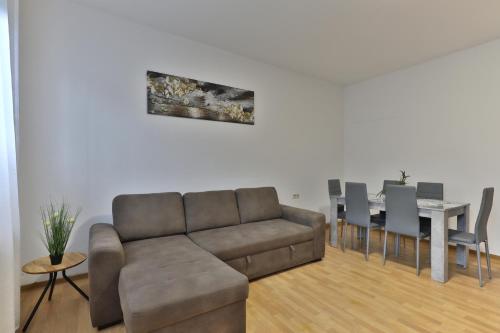 Χώρος καθιστικού στο Studio Suite mit Service wie im Hotel