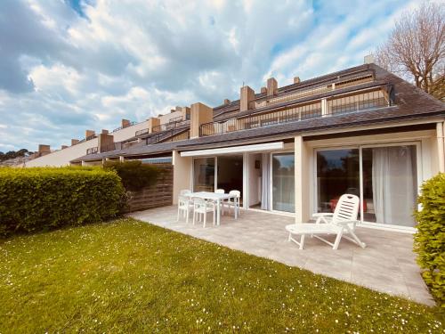 Appartement Cosy à 200m Plage du Fogeo - Terrasse, Parking, Équipé, 4-5 Pers. - FR-1-639-39