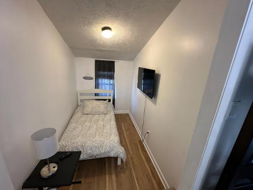 OceanView Oasis - Relax with Hot Tub, Breakfast, Fire Pit & Putting Green! photo 28