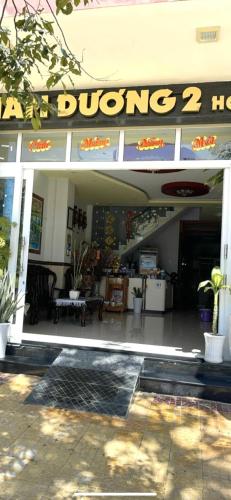 a store front with a sign that reads dunoons at Nam Dương 2 Hotel in Phan Rang