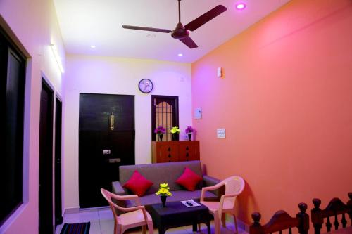 Χώρος καθιστικού στο Reedham home stay