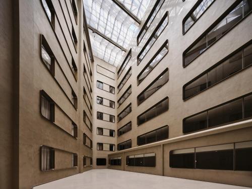 ホテルが所在する建物