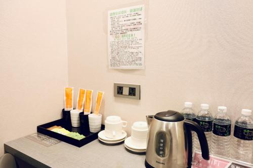 Příslušenství pro přípravu čaje a kávy v ubytování 歐法行旅 O Fun Hotel
