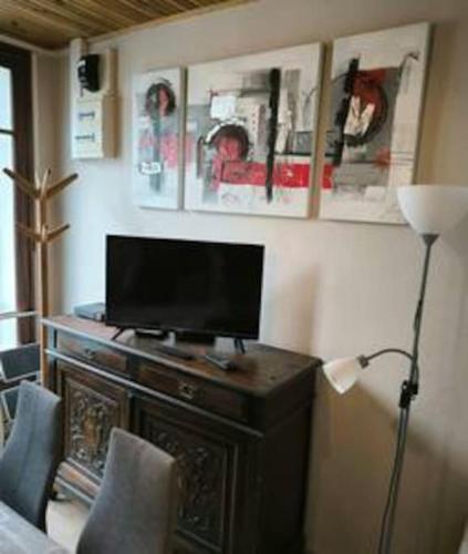 Photo de la galerie de l'établissement 2 pièces au centre-ville, à Roquebillière