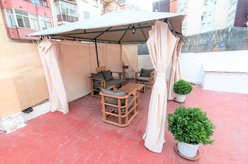 Pintor Pahissa Rooms
